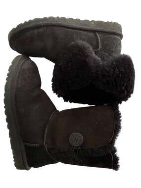 Y2k UGG Australia Bailey Button Black Leather Sheepskin Fold Over Boots Size 7